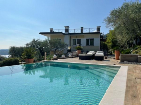 Villa Hanna Gardone Riviera